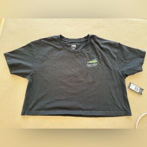 Salty Crew — Black Cropped Graphic Tee — Size XL — NWT